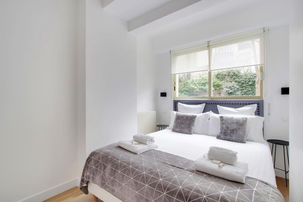 Trocadero/ Eiffel Tower - 3 Bedrooms- All New! Paříž Exteriér fotografie